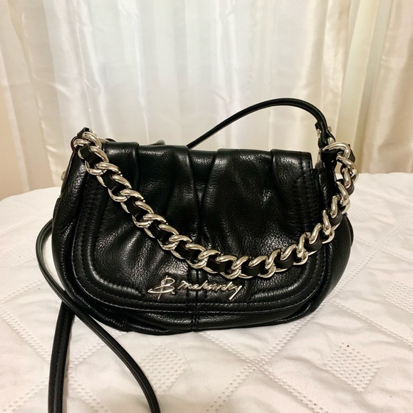 B. Makowsky cross body. - Picture 7 of 10